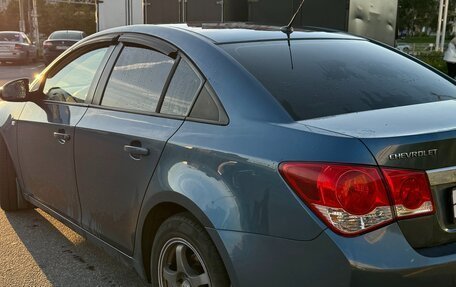 Chevrolet Cruze II, 2013 год, 700 000 рублей, 4 фотография