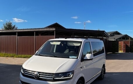 Volkswagen Caravelle T6 рестайлинг, 2019 год, 3 800 000 рублей, 10 фотография