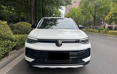 Volkswagen Tharu, 2025 год, 2 240 000 рублей, 1 фотография