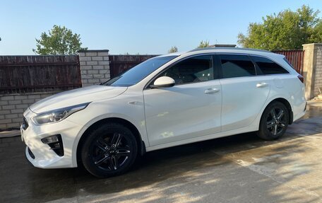 KIA cee'd III, 2021 год, 1 700 000 рублей, 8 фотография