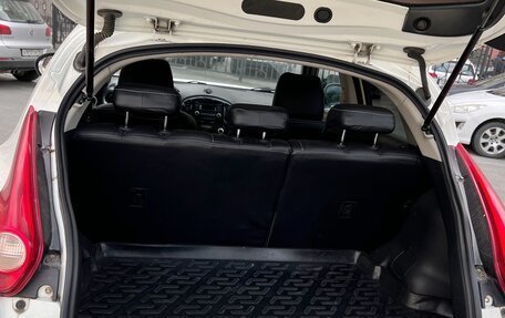 Nissan Juke II, 2011 год, 900 000 рублей, 9 фотография