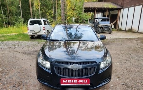 Chevrolet Cruze II, 2011 год, 500 000 рублей, 1 фотография