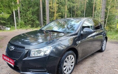 Chevrolet Cruze II, 2011 год, 500 000 рублей, 8 фотография