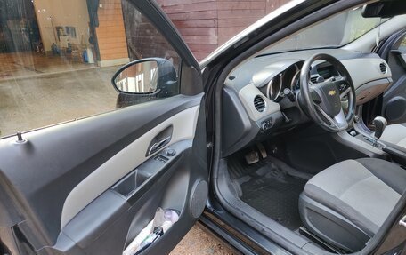 Chevrolet Cruze II, 2011 год, 500 000 рублей, 11 фотография