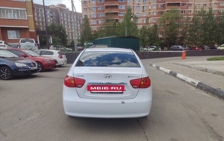 Hyundai Elantra IV, 2010 год, 650 000 рублей, 2 фотография