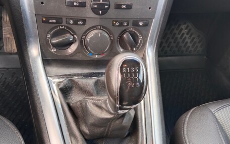 Opel Antara I, 2012 год, 850 000 рублей, 12 фотография