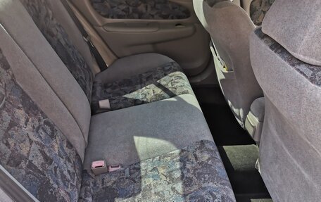 Toyota Corolla, 2000 год, 350 000 рублей, 9 фотография