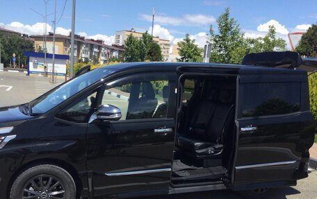 Toyota Voxy III, 2021 год, 3 100 000 рублей, 6 фотография