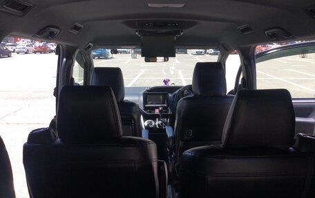 Toyota Voxy III, 2021 год, 3 100 000 рублей, 9 фотография