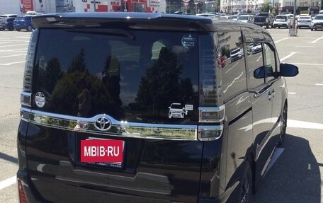 Toyota Voxy III, 2021 год, 3 100 000 рублей, 7 фотография