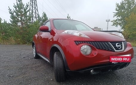 Nissan Juke II, 2013 год, 955 000 рублей, 2 фотография