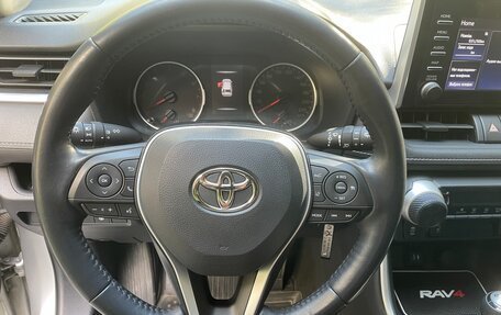Toyota RAV4, 2019 год, 2 589 000 рублей, 19 фотография