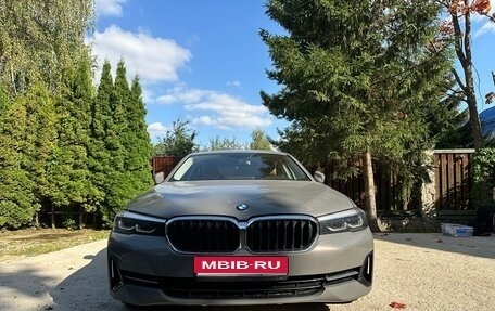 BMW 5 серия, 2021 год, 4 700 000 рублей, 1 фотография