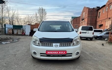 Nissan Lafesta I, 2004 год, 600 000 рублей, 1 фотография