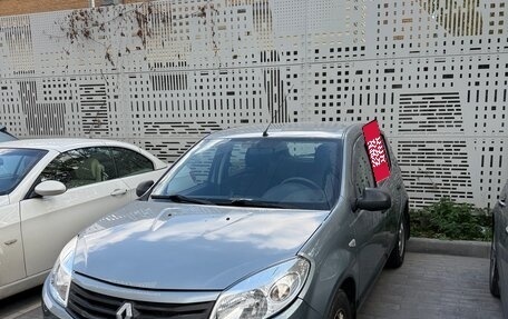 Renault Sandero I, 2011 год, 690 000 рублей, 1 фотография