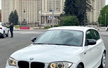 BMW 1 серия, 2010 год, 850 000 рублей, 1 фотография