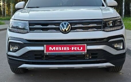 Volkswagen T-Cross I, 2021 год, 2 100 000 рублей, 1 фотография
