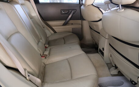 Infiniti FX I, 2007 год, 1 249 000 рублей, 26 фотография