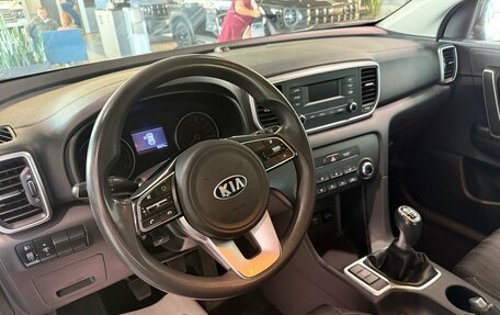 KIA Sportage IV рестайлинг, 2019 год, 1 700 000 рублей, 9 фотография