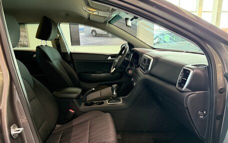 KIA Sportage IV рестайлинг, 2019 год, 1 700 000 рублей, 11 фотография