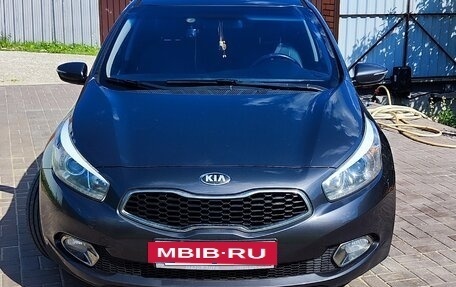 KIA cee'd III, 2014 год, 1 240 000 рублей, 2 фотография