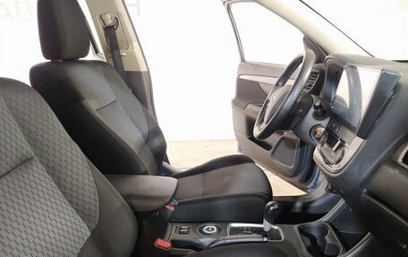 Mitsubishi Outlander III рестайлинг 3, 2013 год, 1 125 000 рублей, 17 фотография