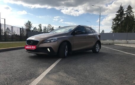Volvo V40 Cross Country I, 2013 год, 1 450 000 рублей, 12 фотография