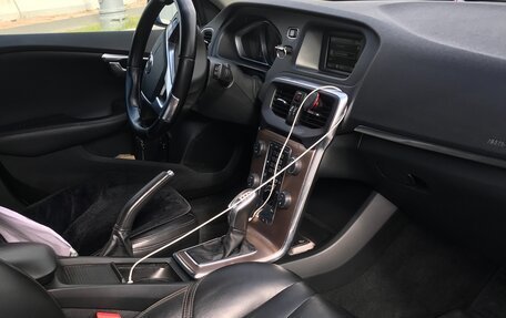 Volvo V40 Cross Country I, 2013 год, 1 450 000 рублей, 24 фотография