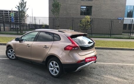 Volvo V40 Cross Country I, 2013 год, 1 450 000 рублей, 13 фотография