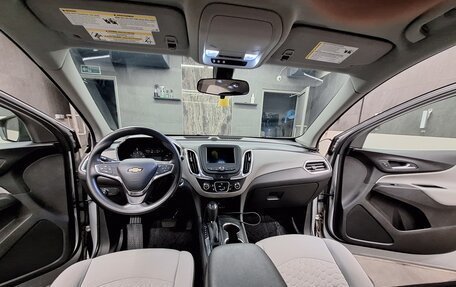 Chevrolet Equinox III, 2019 год, 1 900 000 рублей, 2 фотография