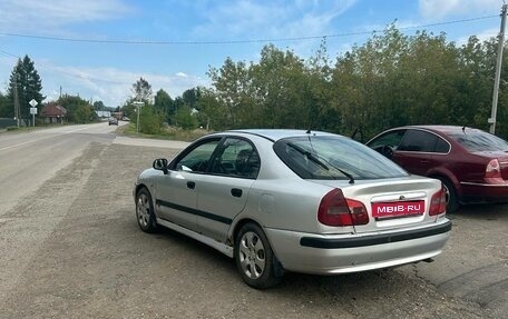 Mitsubishi Carisma I, 2003 год, 135 000 рублей, 1 фотография