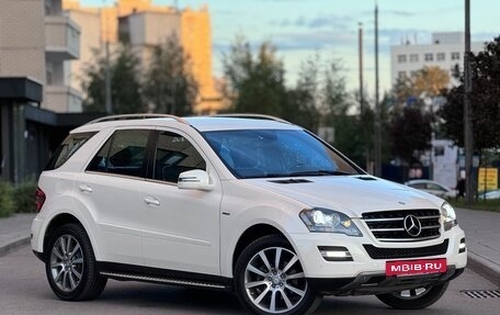Mercedes-Benz M-Класс, 2011 год, 2 495 000 рублей, 4 фотография