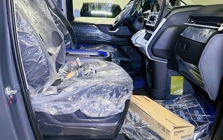 Hyundai Staria, 2025 год, 6 185 000 рублей, 18 фотография