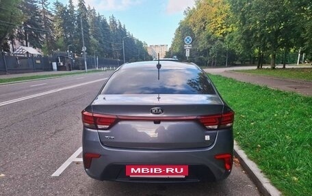 KIA Rio IV, 2020 год, 1 300 000 рублей, 3 фотография