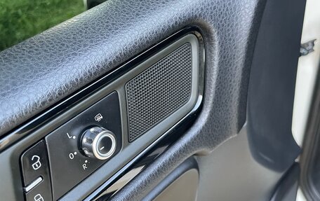 Volkswagen Touareg III, 2011 год, 2 015 000 рублей, 17 фотография
