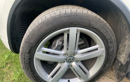 Volkswagen Touareg III, 2011 год, 2 015 000 рублей, 19 фотография