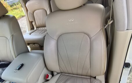 Infiniti QX56, 2013 год, 3 000 000 рублей, 11 фотография