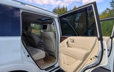 Infiniti QX56, 2013 год, 3 000 000 рублей, 17 фотография