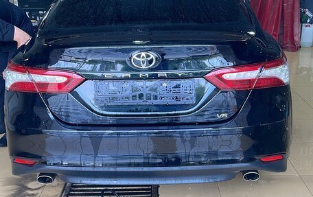 Toyota Camry, 2020 год, 2 500 000 рублей, 1 фотография