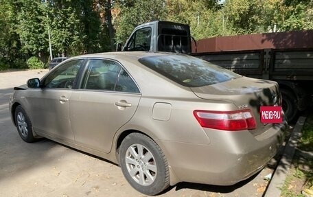 Toyota Camry, 2006 год, 650 000 рублей, 1 фотография