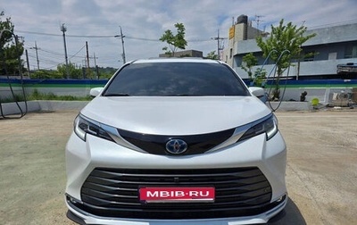 Toyota Sienna, 2022 год, 3 870 111 рублей, 1 фотография