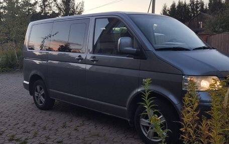Volkswagen Multivan T5, 2008 год, 1 350 000 рублей, 2 фотография