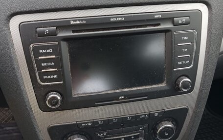 Skoda Octavia, 2012 год, 1 200 000 рублей, 12 фотография