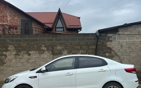 KIA Rio III рестайлинг, 2015 год, 900 000 рублей, 3 фотография