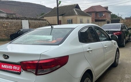 KIA Rio III рестайлинг, 2015 год, 900 000 рублей, 5 фотография