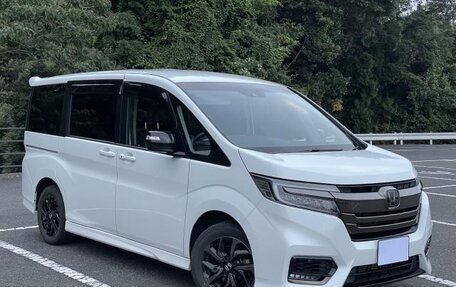 Honda Stepwgn IV, 2021 год, 2 058 000 рублей, 1 фотография
