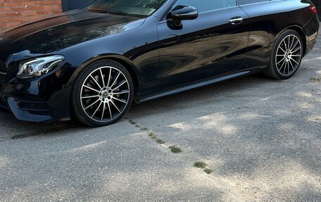 Mercedes-Benz E-Класс, 2018 год, 4 500 000 рублей, 3 фотография