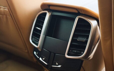 Porsche Cayenne III, 2013 год, 2 600 000 рублей, 19 фотография