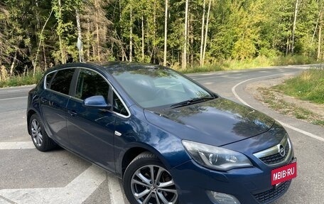 Opel Astra J, 2012 год, 790 000 рублей, 7 фотография