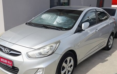 Hyundai Solaris II рестайлинг, 2013 год, 950 000 рублей, 1 фотография